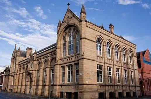 底蕴深厚的英国“红砖大学”，对A-Level成绩要求有多高？