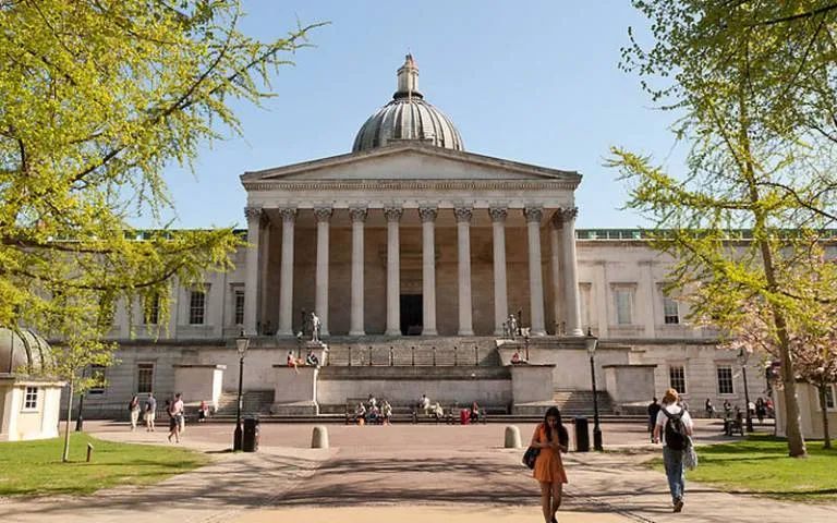 英国大学私设waiting lists保录取！怎么回事？