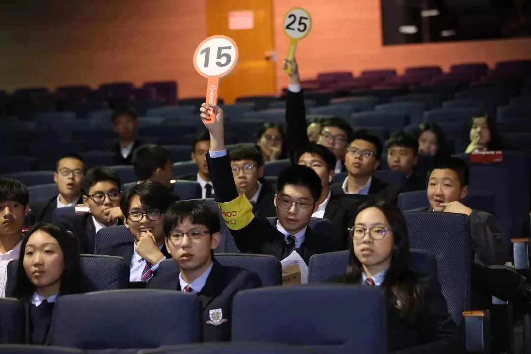 连续三届，赫德学子申请香港大学的成功率为100%！