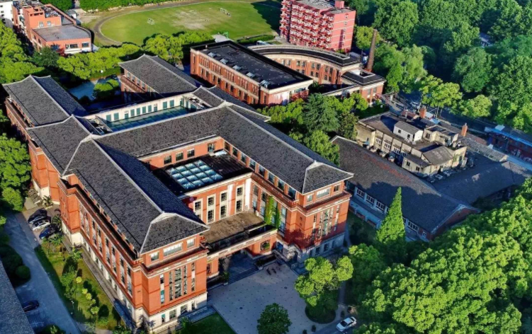 留学多元化，提供日本东南亚方向的上海国际化学校有哪些？